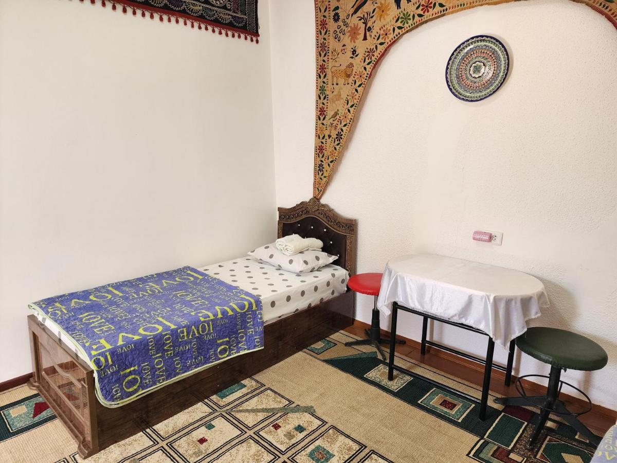 Zafar Family Guesthouse Boukhara Extérieur photo