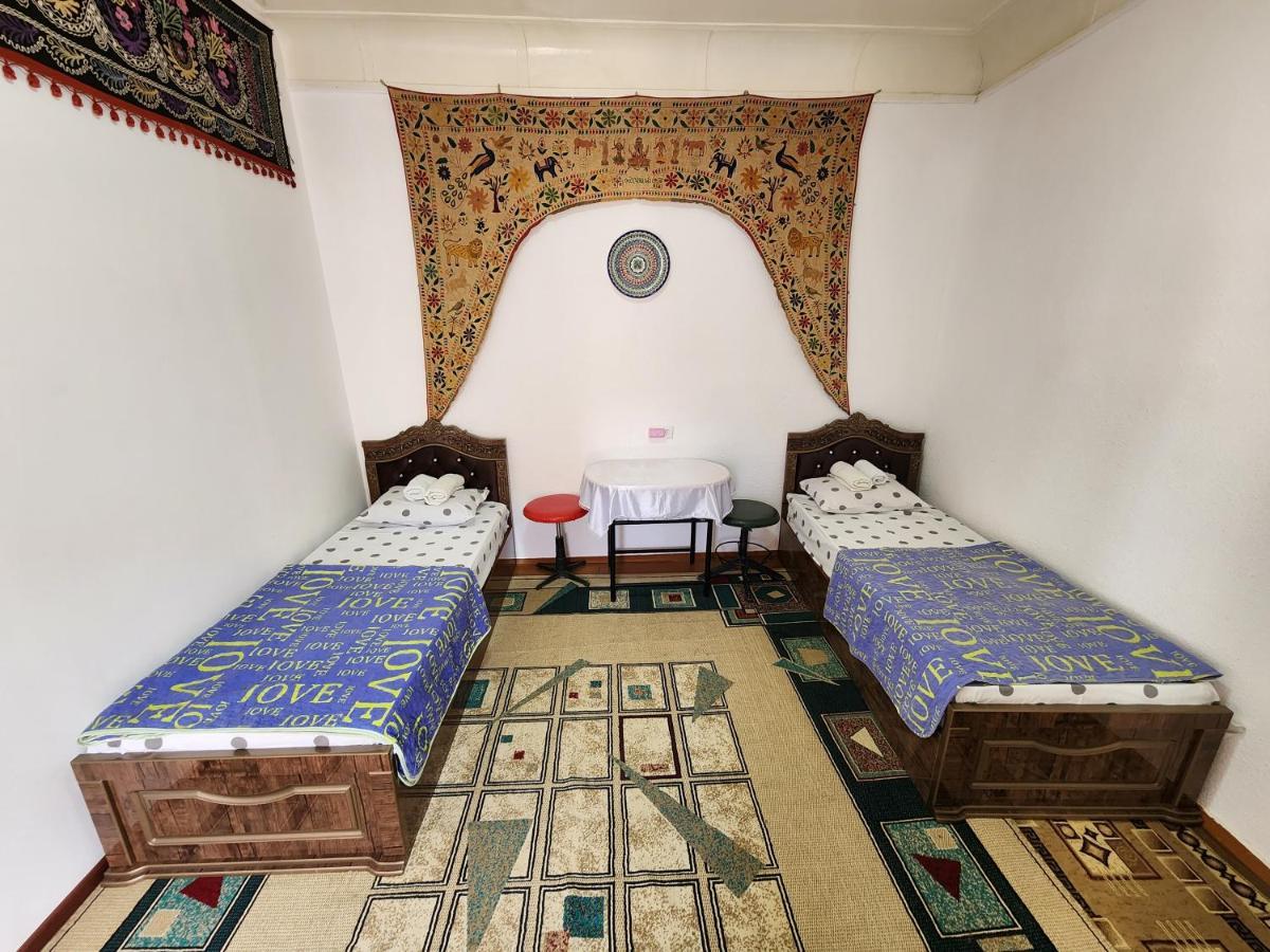 Zafar Family Guesthouse Boukhara Extérieur photo