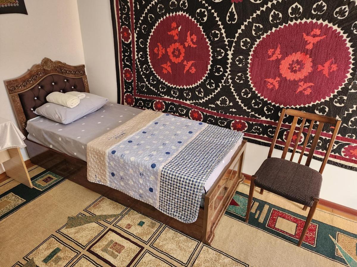 Zafar Family Guesthouse Boukhara Extérieur photo