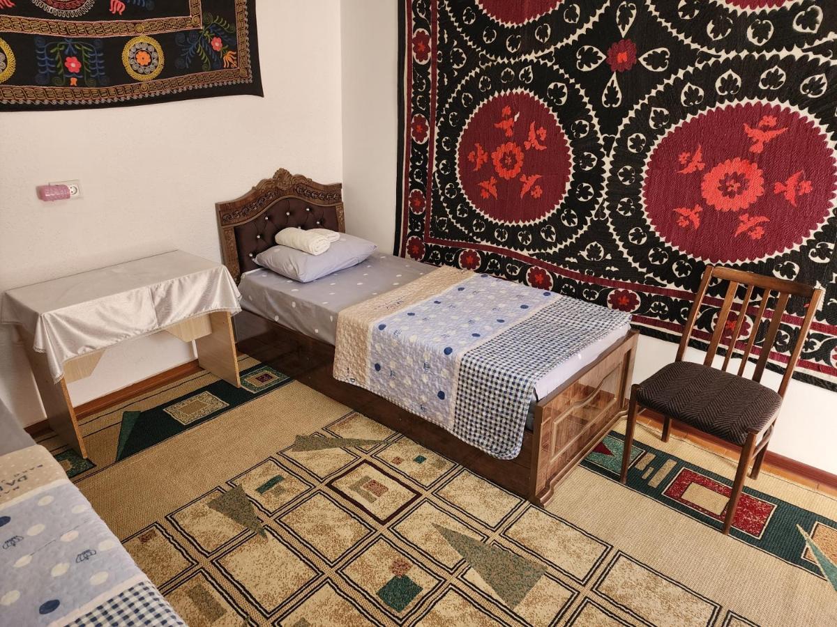 Zafar Family Guesthouse Boukhara Extérieur photo