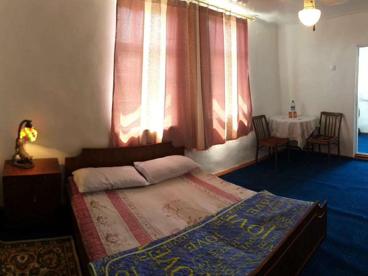 Zafar Family Guesthouse Boukhara Extérieur photo